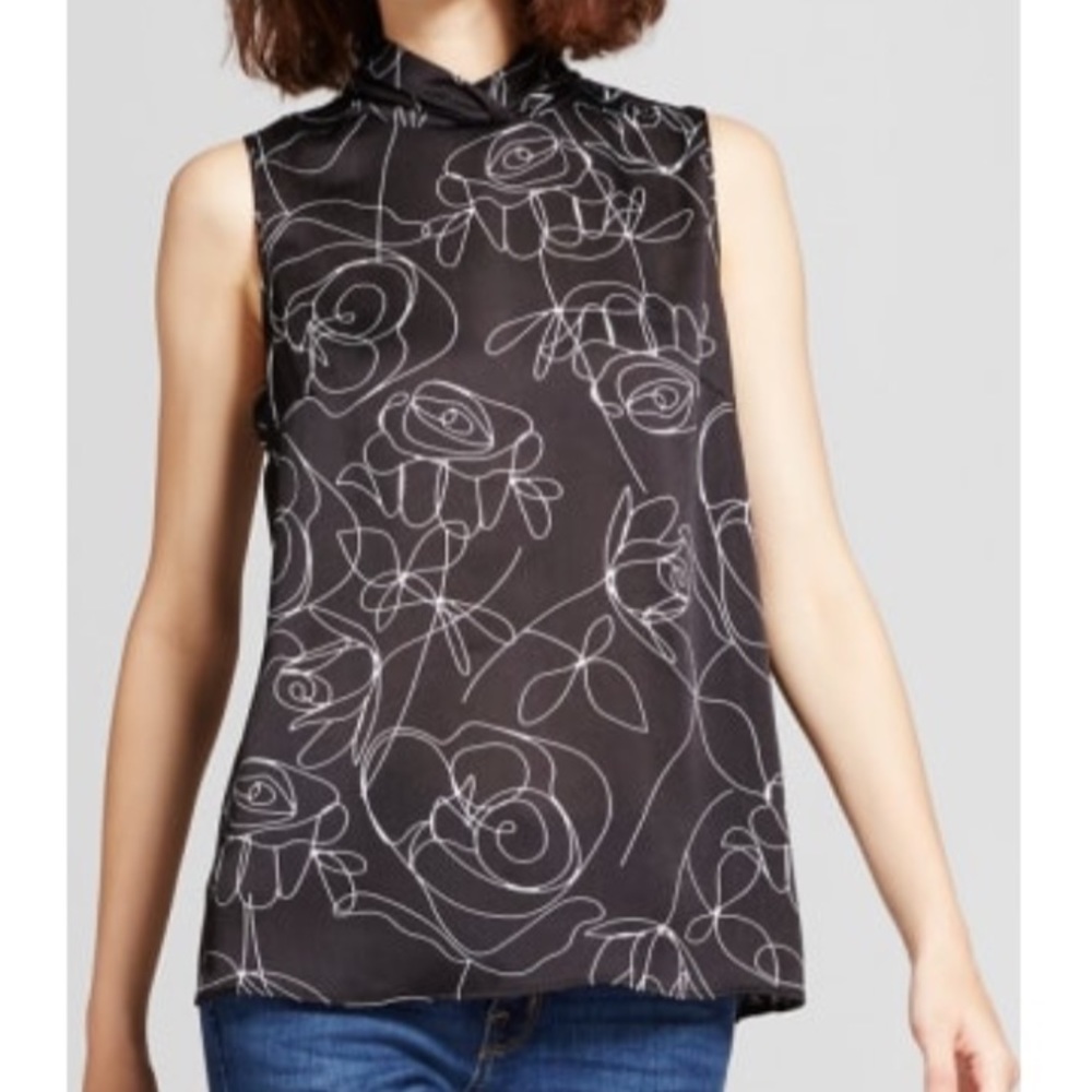Rose Outline Blouse